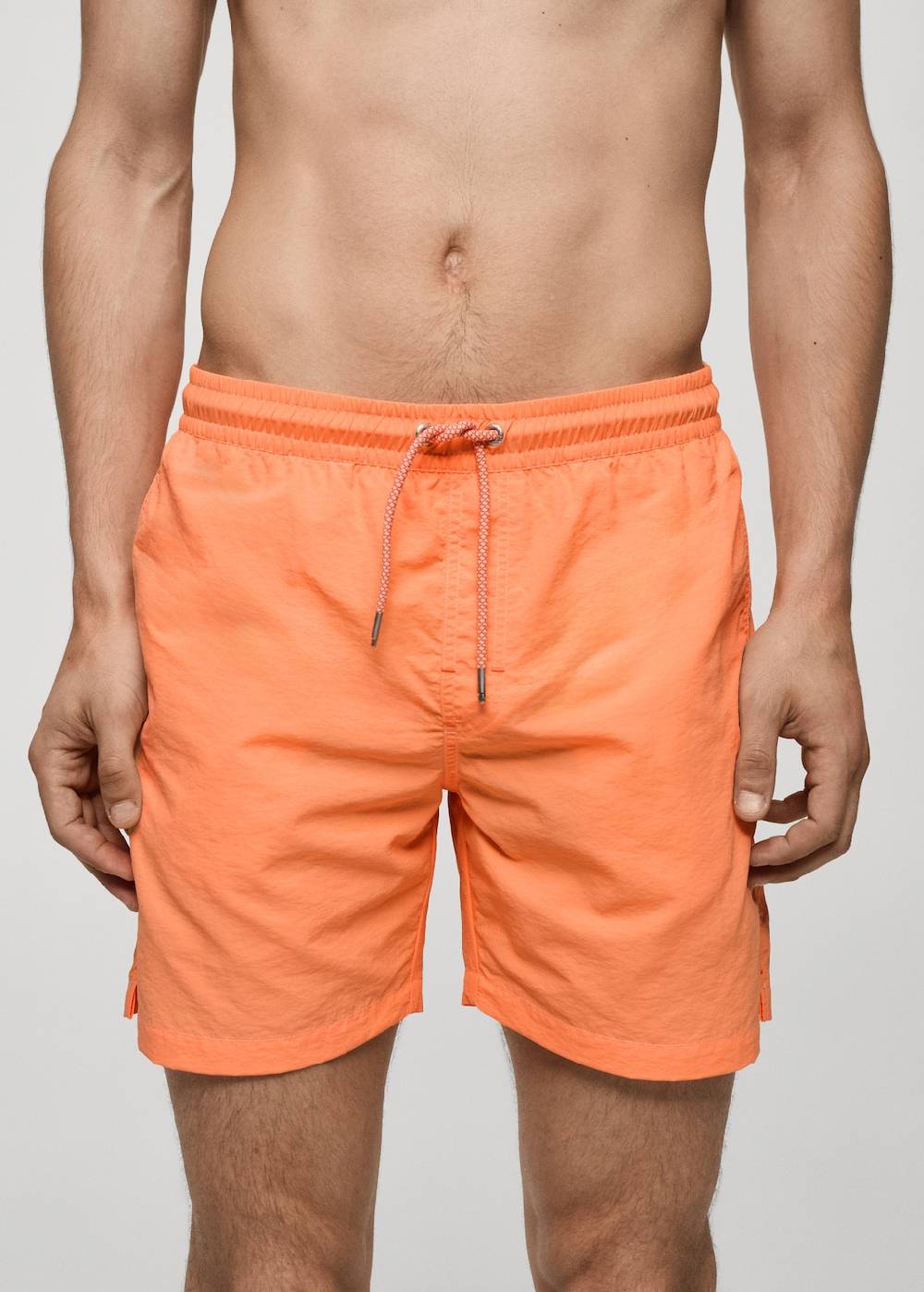 Mango Einfarbige Badeshorts mit Kordelzug 50% Rabatt für begrenzte Zeit