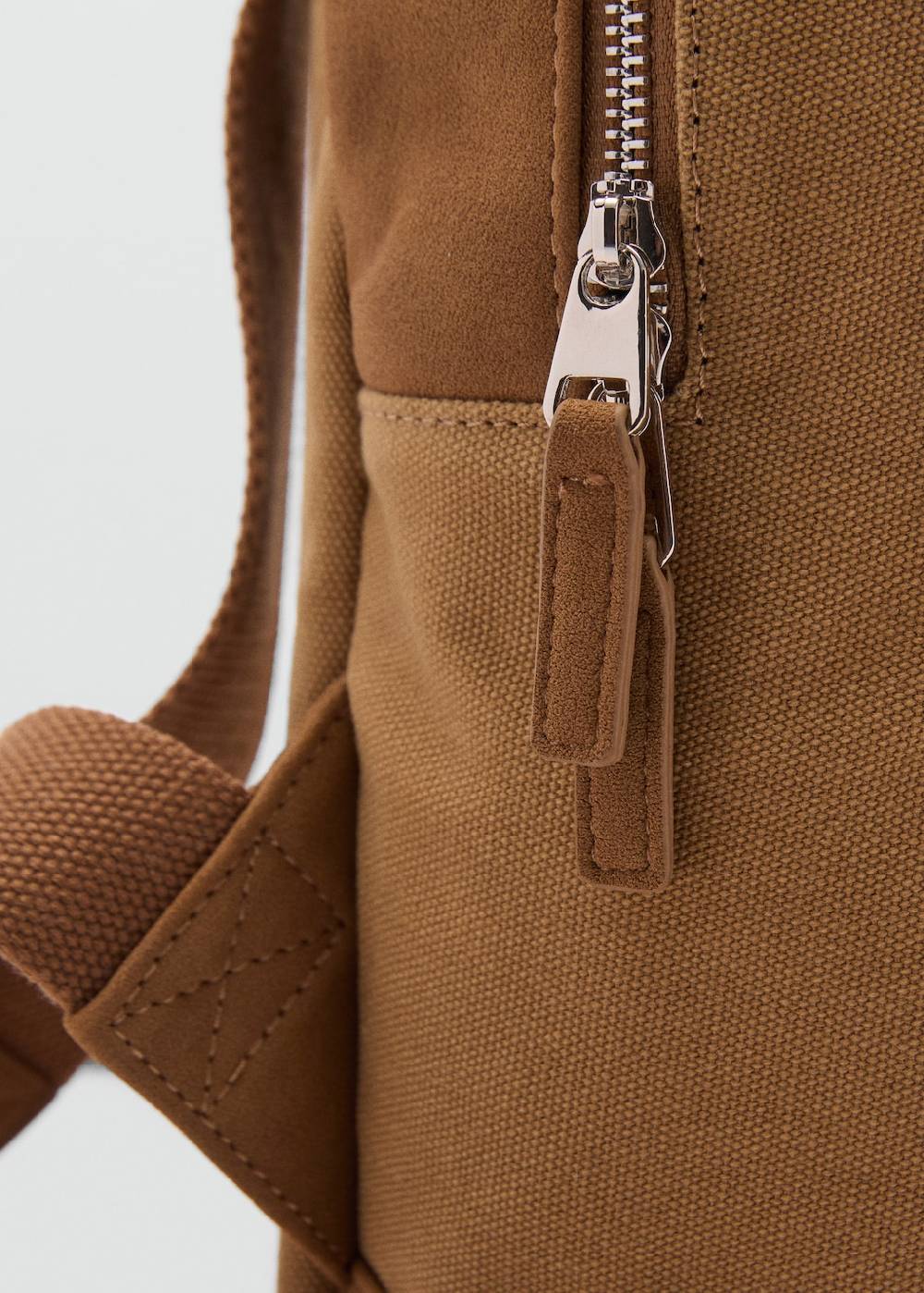 Mango Kombinierter Canvas-Rucksack Jubiläumsangebot