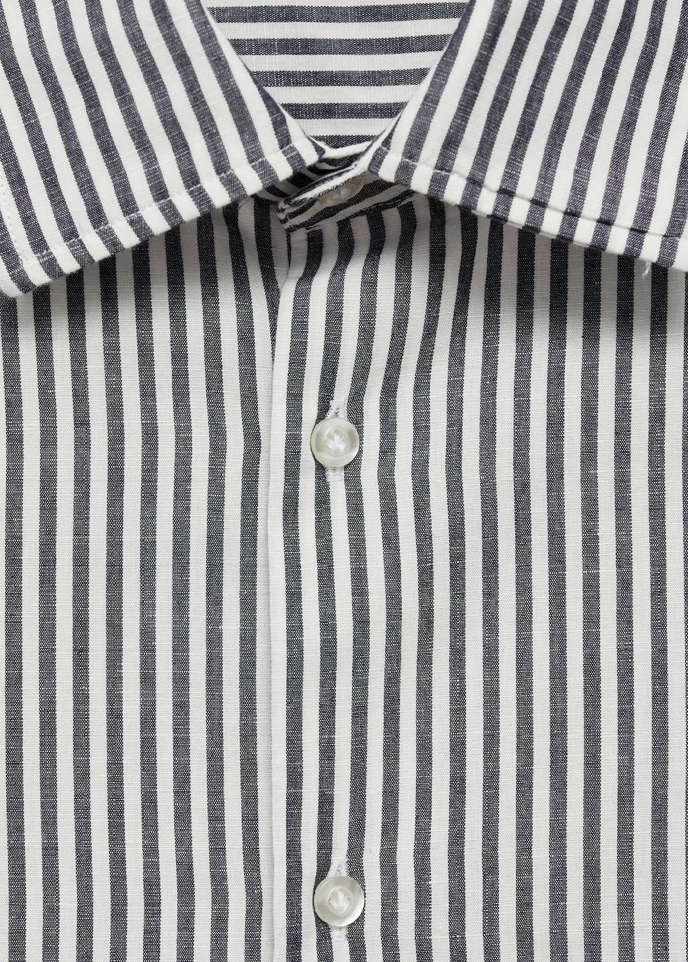 Mango Gestreiftes Regular-Fit-Hemd aus Leinen mit Baumwolle Wochenangebot