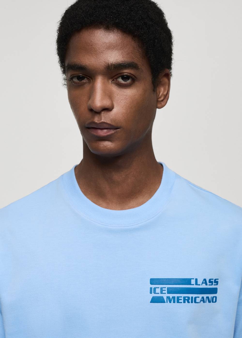 Mango Gemustertes T-Shirt aus 100 % Baumwolle Vierteljährliche Förderung