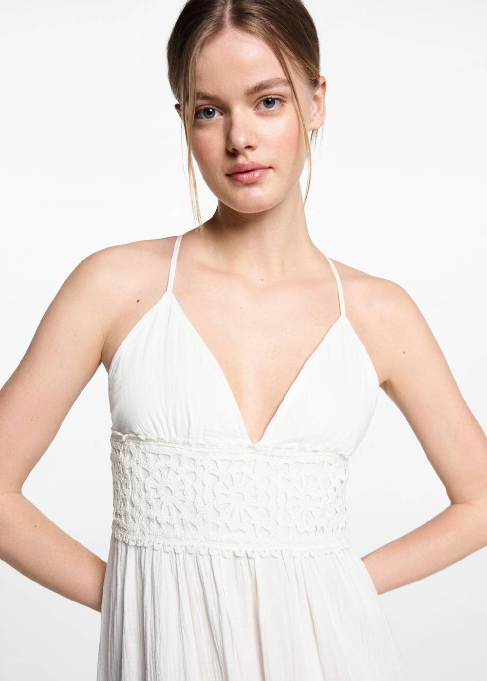 Mango Maxi-Kleid mit besticktem Volant Meist gekauft