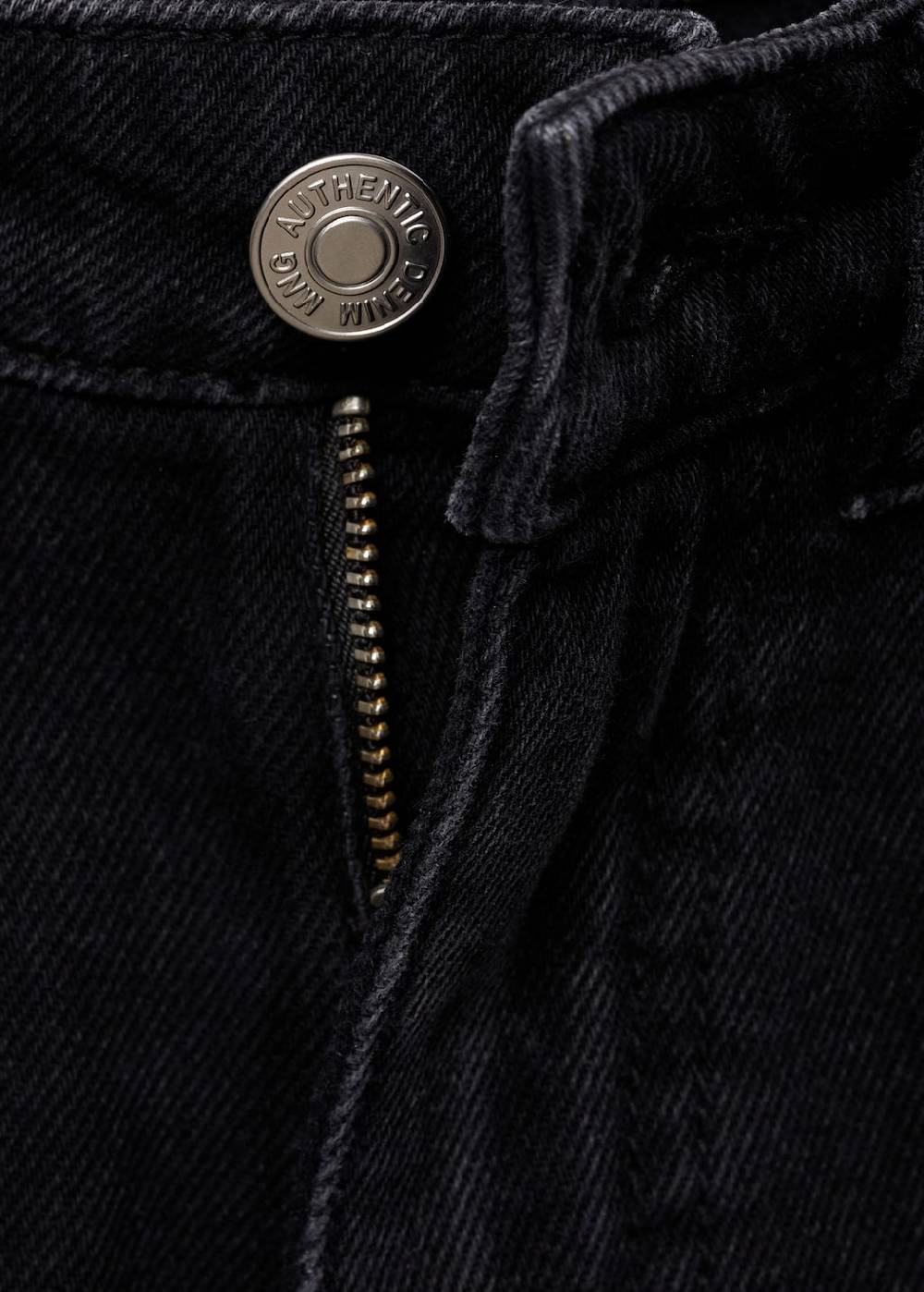 Mango Jeansshorts mit ausgefranstem Saum Rabatt