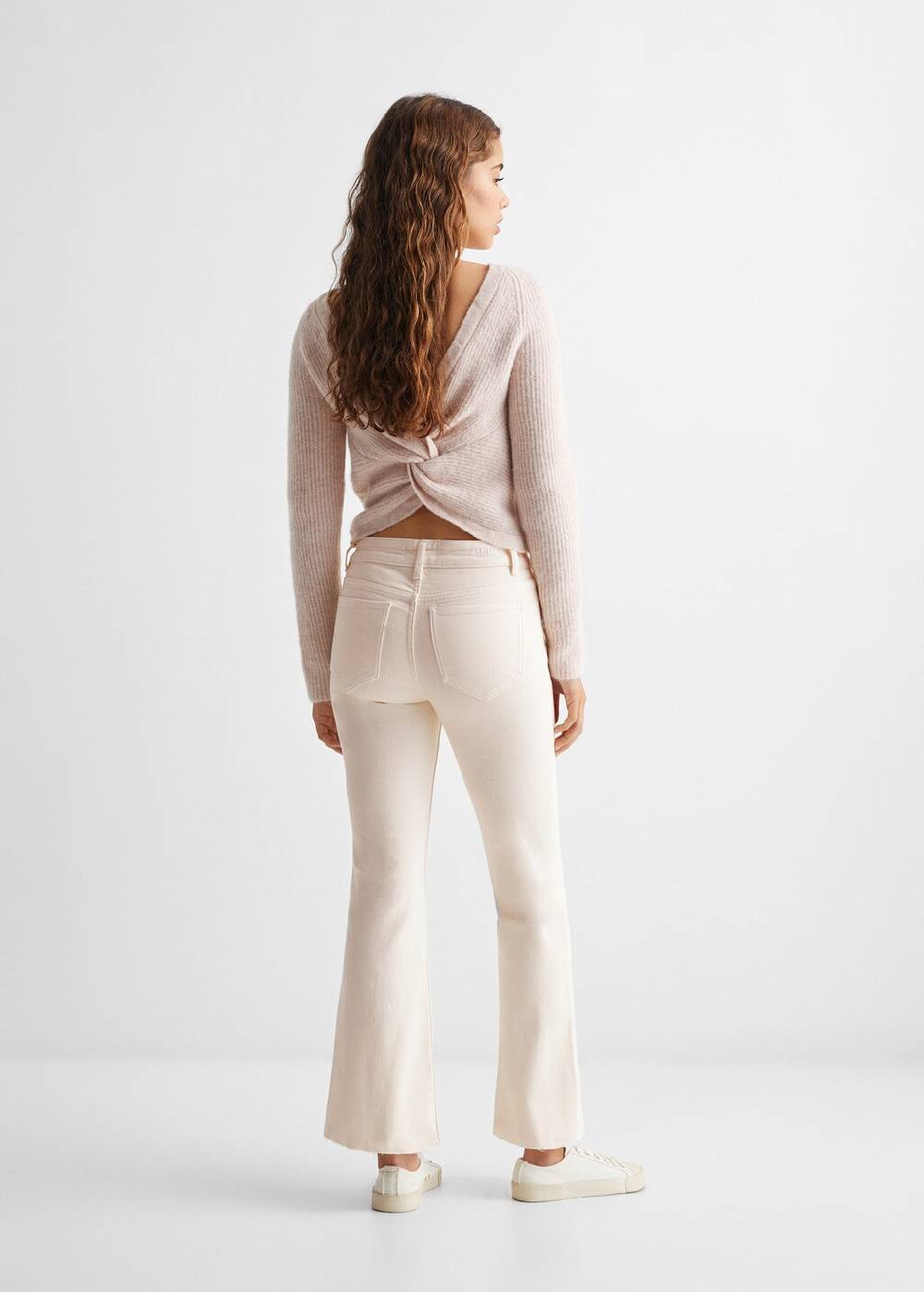 Mango Kurze Flared-Jeans Großer Ausverkauf