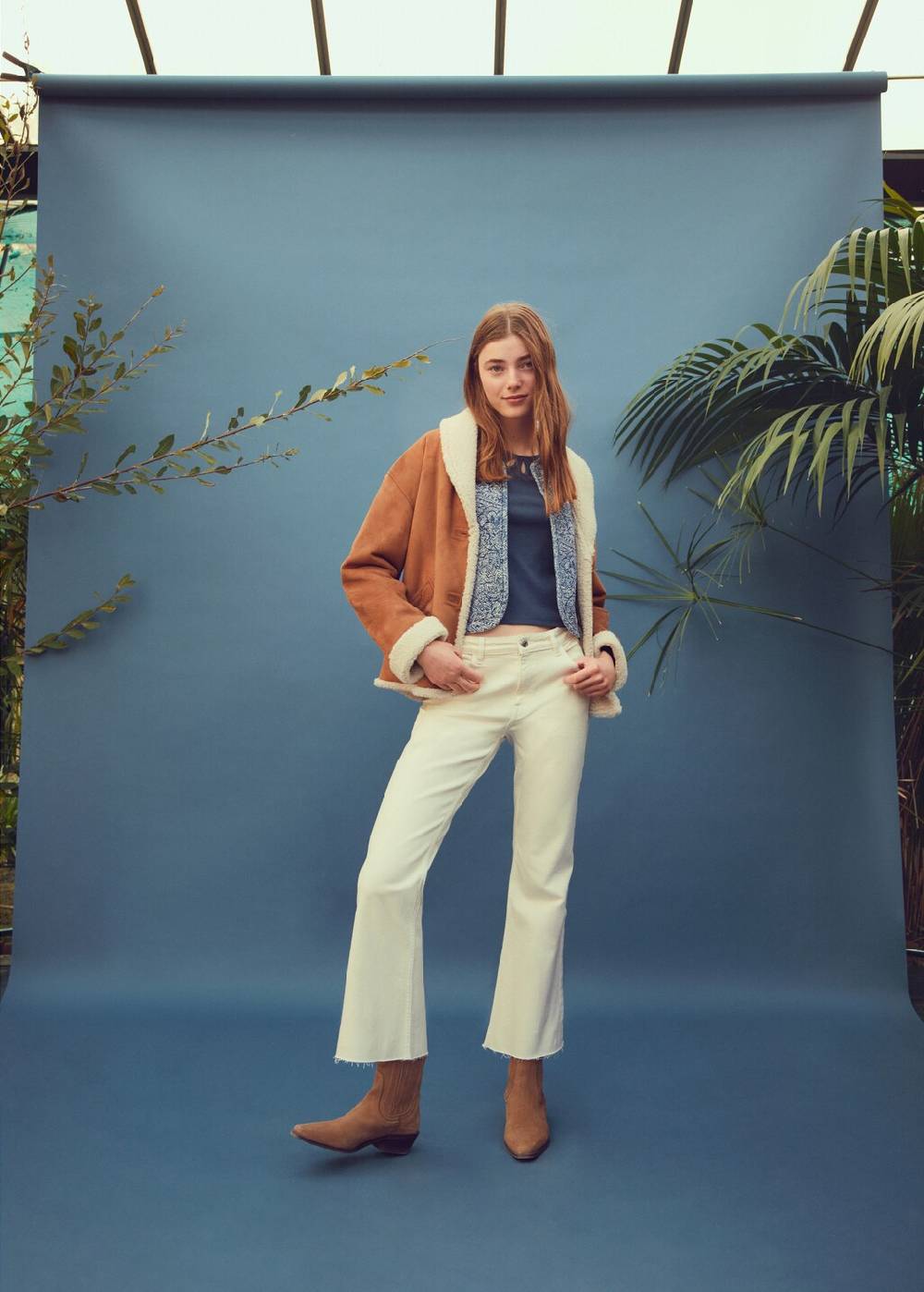 Mango Kurze Flared-Jeans Großer Ausverkauf