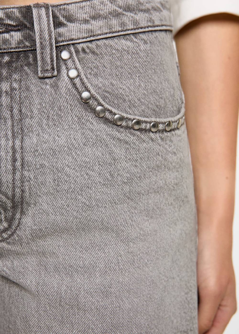 Mango Perlenbestickte Shorts Preisnachlass