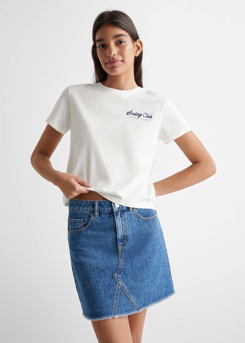 Mango T-Shirt mit gestickter Aufschrift Blitzangebot