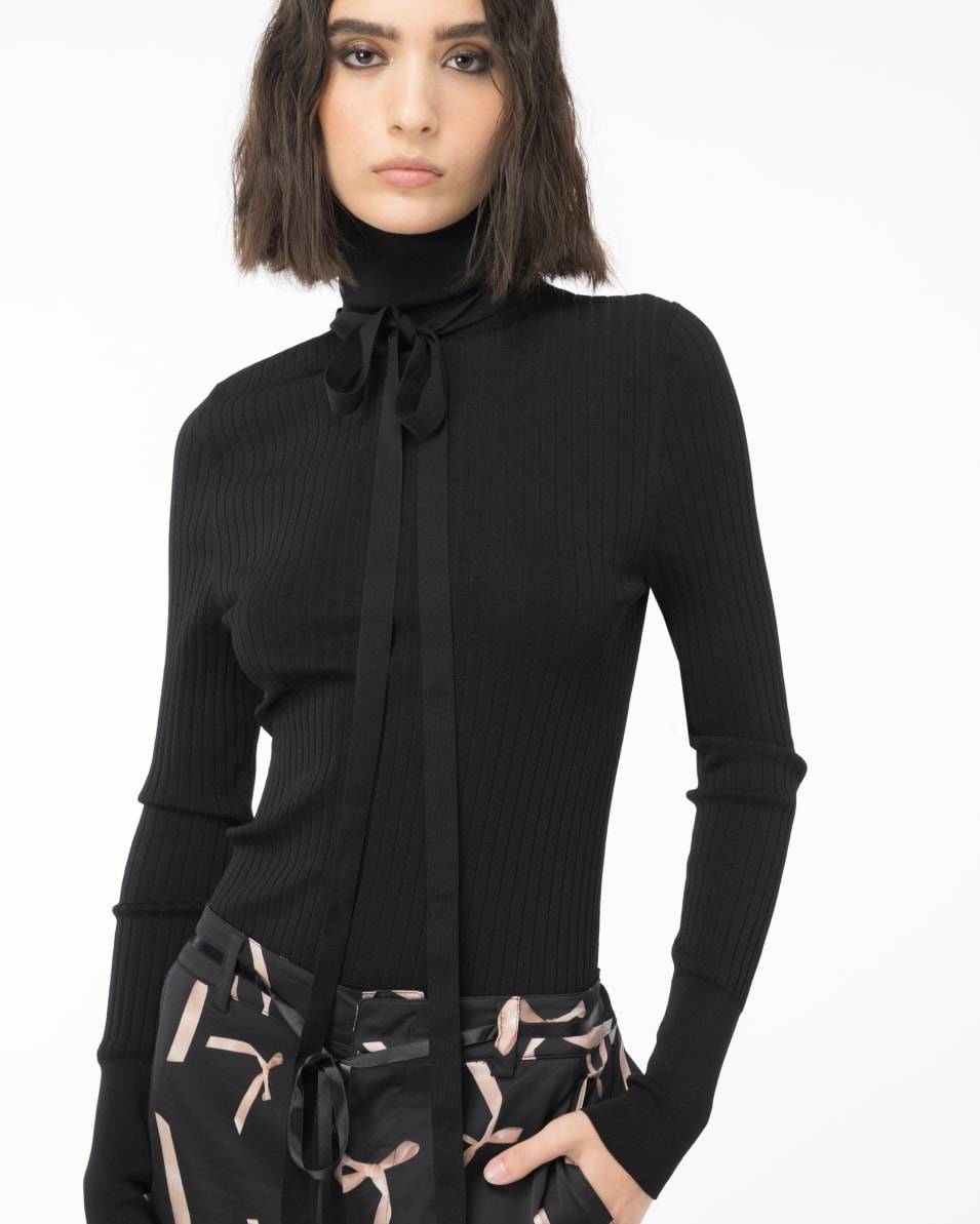 Pinko Rollkragenpullover aus Seidenmix Reimagine PINKO by Patrick McDowell JETZT KAUFEN