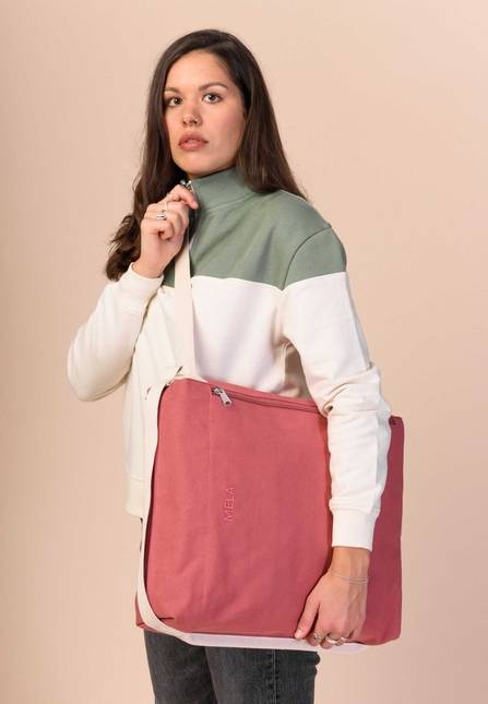 Melawear Slingbag DIYO Im Verkauf