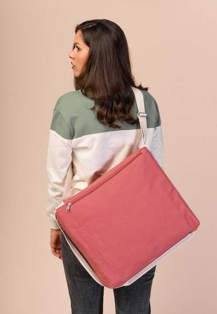 Melawear Slingbag DIYO Im Verkauf