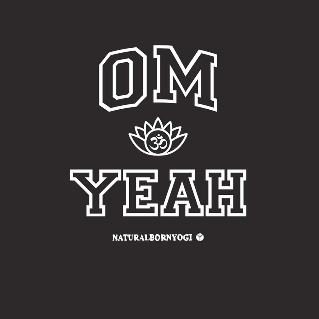 Natural Born Yogi Om Yeah – Sweatshirt Hoodie-Kleid Kauf eins, bekomm eins gratis