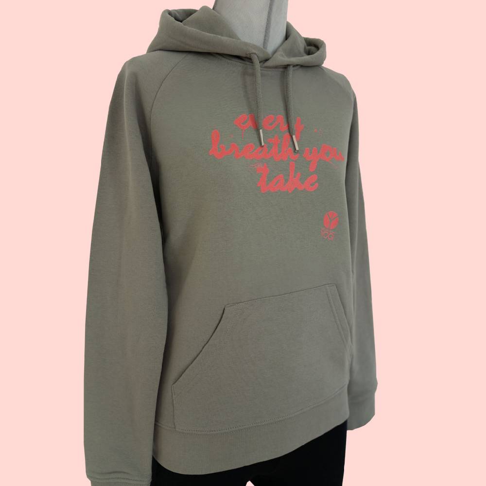 Natural Born Yogi Every Breath – Sweatshirt Hoodie Kostenlose Rückgabe