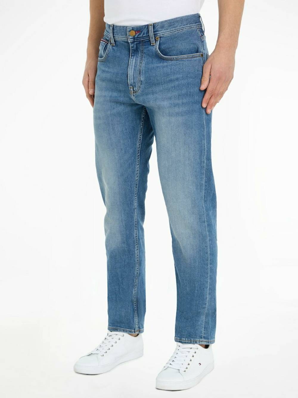 Tommy Hilfiger Jeans Vierteljährliche Förderung
