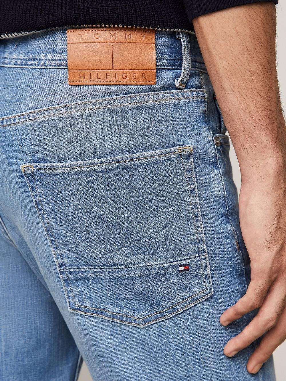 Tommy Hilfiger Jeans Bis zu 55% Rabatt