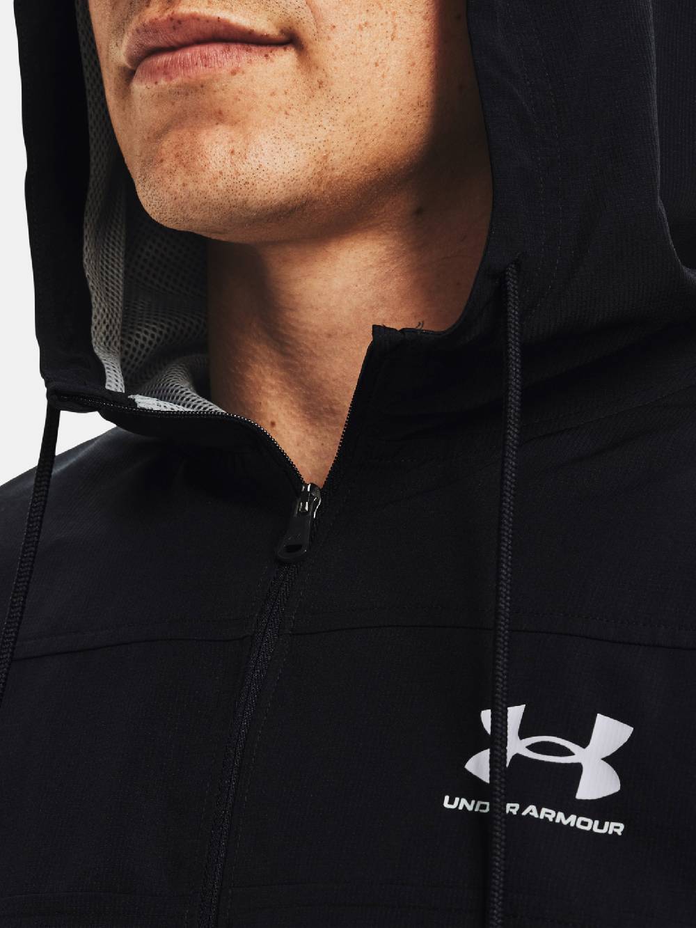 Under Armour UA Sportstyle Windbreaker Jacke Kauf eins, bekomm eins gratis