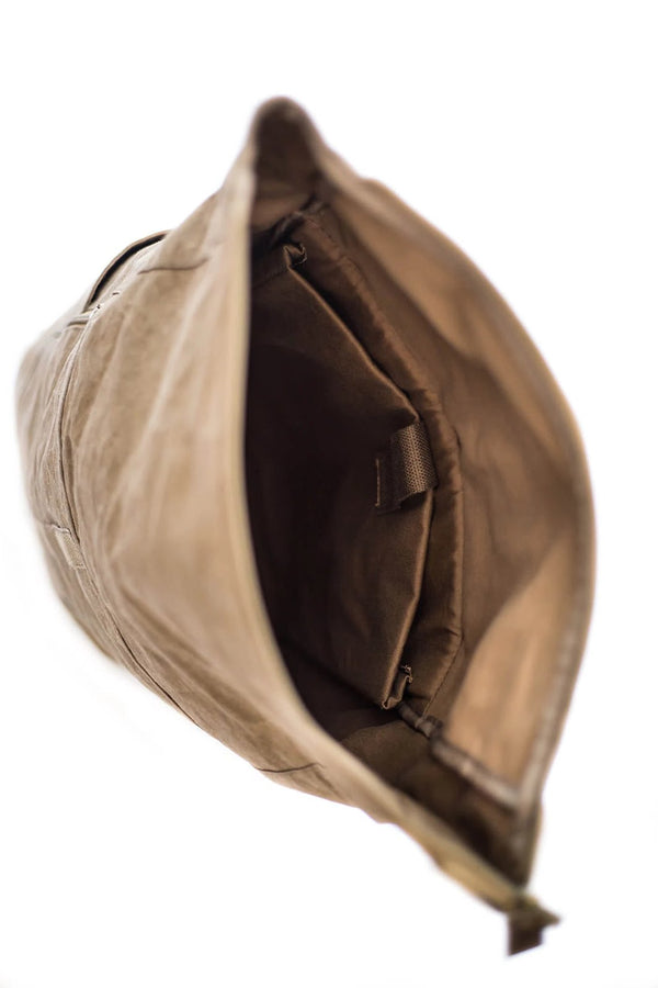 Papero PAPERO Rucksack YETI 28 L aus waschbarem Kraft Papier leicht, reißfest und wasserfest nachhaltig Kostenlose Rückgabe