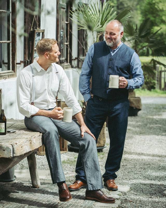 Pike Brothers 1942 Hunting Pant grey striped linen Bestseller