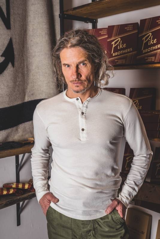 Pike Brothers 1927 Henley Shirt long sleeve fog brown Fabrik Onlineshop