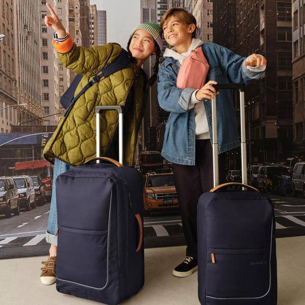 Satch Pure Navy Bis zu 65% Rabatt